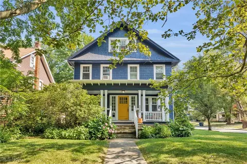 3055 Meadowbrook Blvd, Cleveland Heights, OH 44118