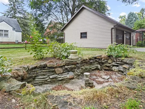 1271 Circle Dr, Akron, OH 44310 photo 39