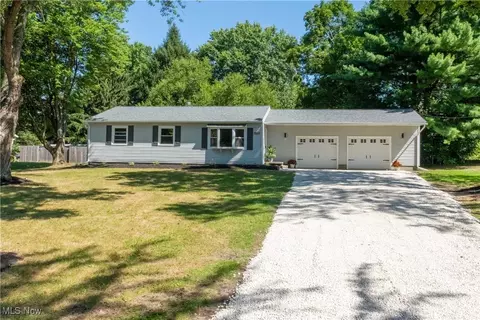 1023 Wall Rd, Wadsworth, OH 44281