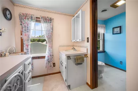 470 3rd St, Geneva, OH 44041 photo 16