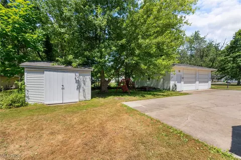 470 3rd St, Geneva, OH 44041 photo 7