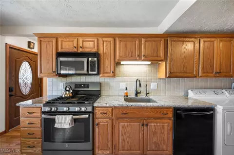470 3rd St, Geneva, OH 44041 photo 12