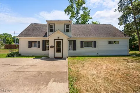 470 3rd St, Geneva, OH 44041 photo 6