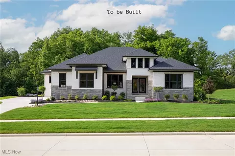 2985 Woodstone Ln, Avon, OH 44011