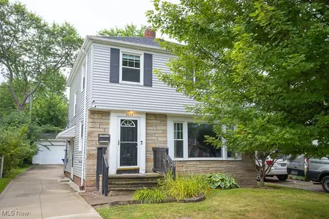 3834 Northwood Rd, University Heights, OH 44118
