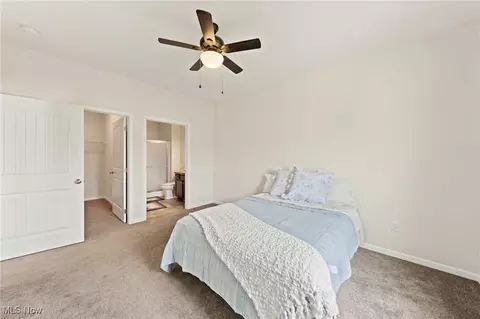 Bedroom - 412 Deer Xing, Elyria, OH 44035 photo 3 of 5