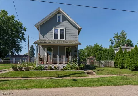 714 Overlook Ave SW, Massillon, OH 44647