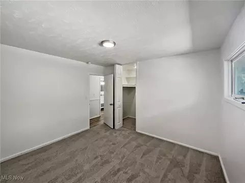 Bedroom - 75 Sunset Dr, Berea, OH 44017 photo 1 of 3