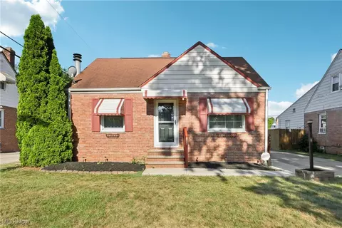 754 E 256th St, Euclid, OH 44132