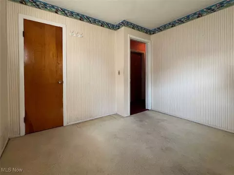 Bedroom - 715 Cornell Ave, Elyria, OH 44035 photo 7 of 7