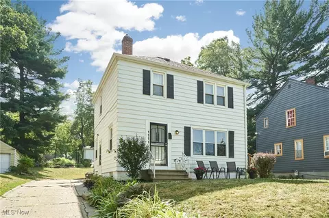 1111 Greenwood Ave, Akron, OH 44320