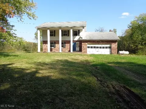 15493 Valleyview Rd, Doylestown, OH 44230
