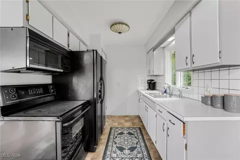 Kitchen - 6009 Bole Dr, Andover, OH 44003 photo 1 of 1