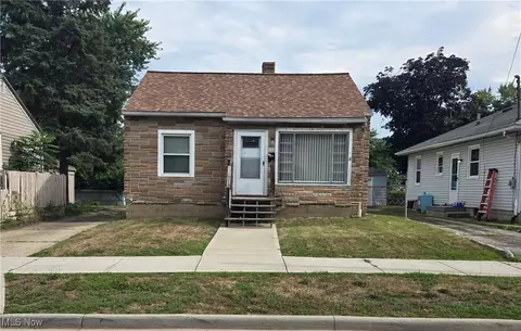 1253 Sevilla Ave, Akron, OH 44314
