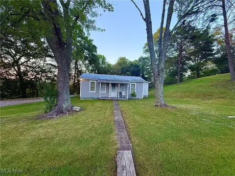 7262 Gillespie Run, Harrisville, WV 26362