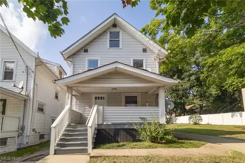 1431 Newton St, Akron, OH 44305