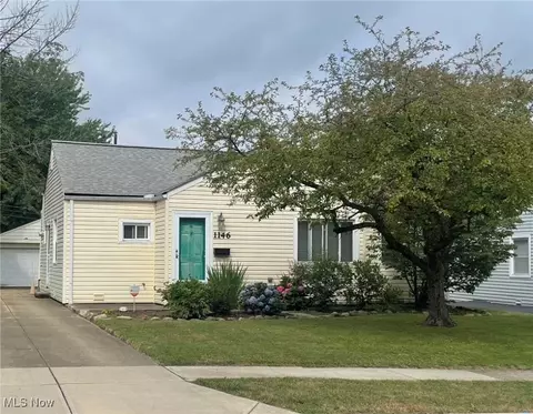 1146 Commonwealth Ave, Mayfield Heights, OH 44124