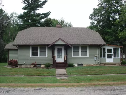 1730 W 15th St, Ashtabula, OH 44004