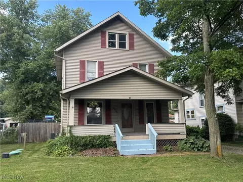 6481 Columbia Rd NW, Dover, OH 44622