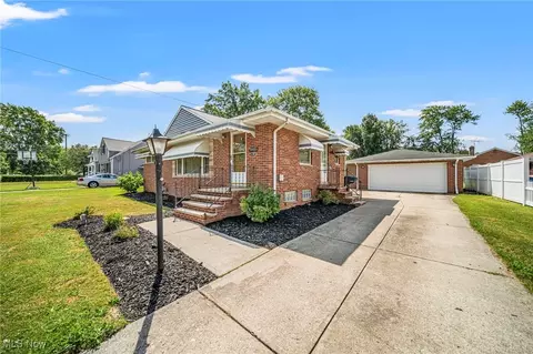 36420 Stevens Blvd, Willoughby, OH 44094 photo 3