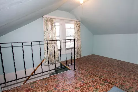 Bedroom - 2013 Everett Ave, Youngstown, OH 44514 photo 7 of 7
