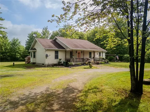 5691 Callahan Rd, Rome, OH 44085 photo 4