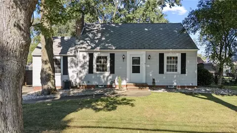 4831 Lindford Ave NE, Canton, OH 44705