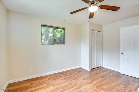 Bedroom - 1508 Hyde Park Ave, Akron, OH 44310 photo 6 of 6