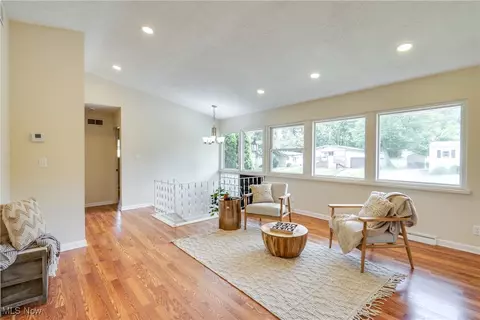 Living - 1508 Hyde Park Ave, Akron, OH 44310 photo 2 of 4