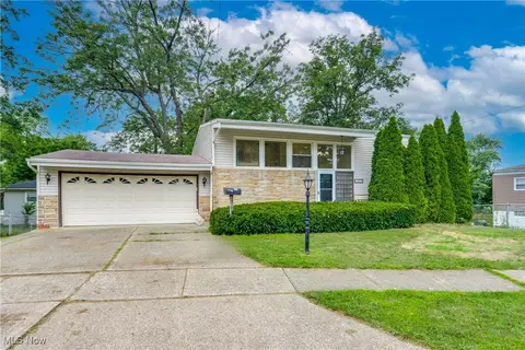 Exterior - 1508 Hyde Park Ave, Akron, OH 44310 photo 3 of 8