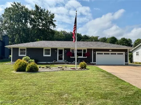 362 Cheshire Rd, Akron, OH 44319