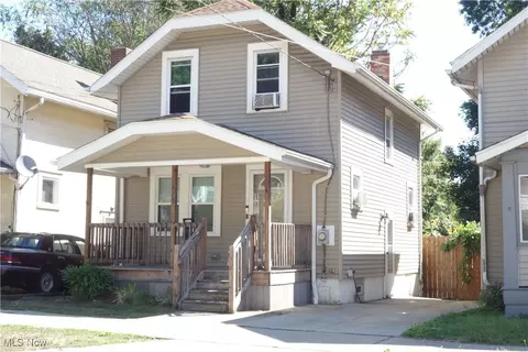 685 Brown St, Akron, OH 44311