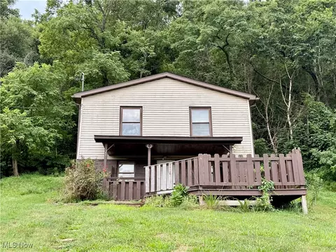 120 Wall St, Weirton, WV 26062