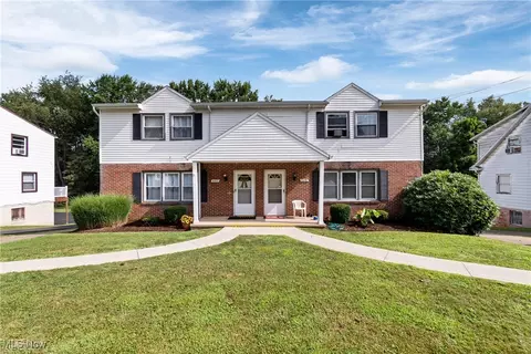 4477 11th St NW, Canton, OH 44708