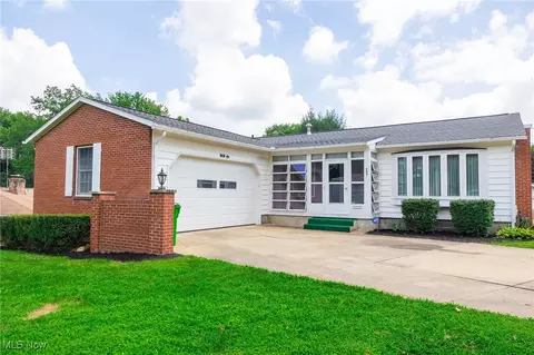 757 Fairview Cir, Wooster, OH 44691
