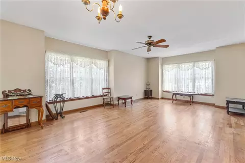 68 Ridgewood Dr, Boardman, OH 44512 photo 10