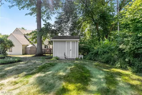 68 Ridgewood Dr, Boardman, OH 44512 photo 44