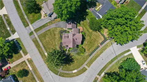 68 Ridgewood Dr, Boardman, OH 44512 photo 38