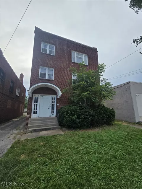 3814 Southern Blvd, Youngstown, OH 44507