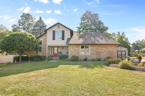 5046 Parkhaven Ave NE, Canton, OH 44705