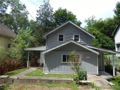 450 Selzer St, Akron, OH 44310 photo 2