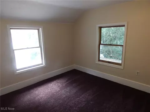 450 Selzer St, Akron, OH 44310 photo 15