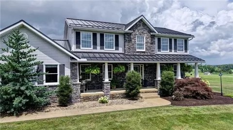 9559 Trail Bottom Rd NW, Dundee, OH 44624