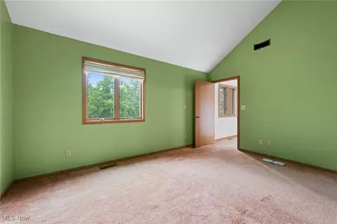 Bedroom - 163 Burns Rd, Elyria, OH 44035 photo 1 of 6