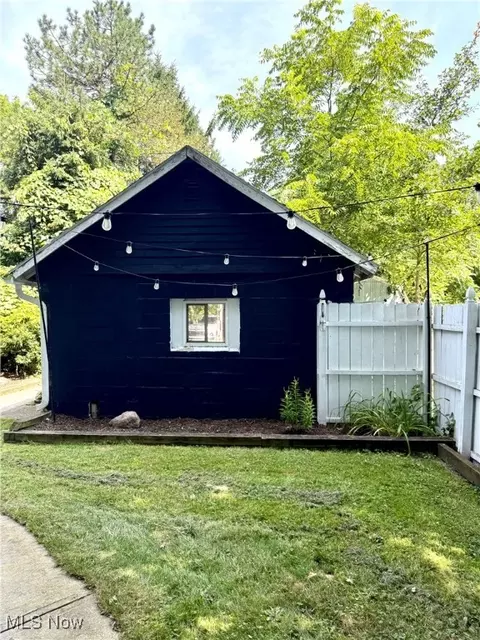 Exterior - 515 Cherry St, Kent, OH 44240 photo 7 of 8