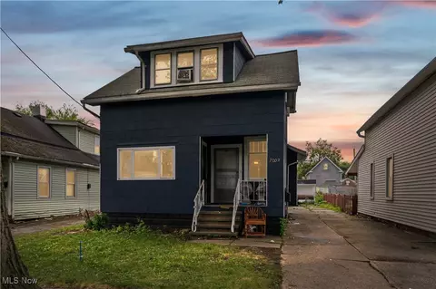 7003 Park Ave, Cleveland, OH 44105