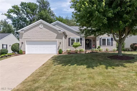 6650 Harvest Ridge Ave NE, Canton, OH 44721