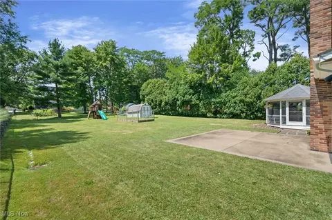 Exterior - 6910 Longview Dr, Solon, OH 44139 photo 6 of 8