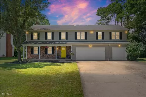 Exterior - 6910 Longview Dr, Solon, OH 44139 photo 8 of 8