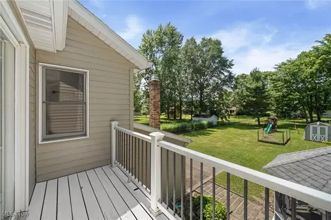 Exterior - 6910 Longview Dr, Solon, OH 44139 photo 2 of 8